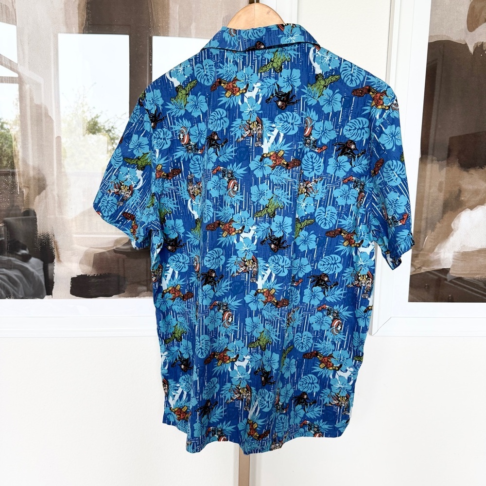 Marvel Avengers Men's Blue Graphic Print Hawaiian  Camp Collar Shirt Size L - Picture 6 of 13